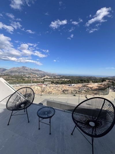 Image No.7-3 Bed Villa for sale