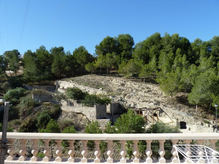 Image No.4-3 Bed Property for sale