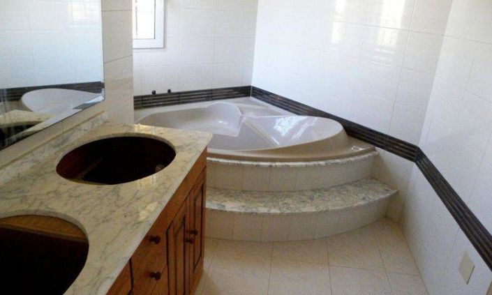 Image No.3-3 Bed Villa for sale