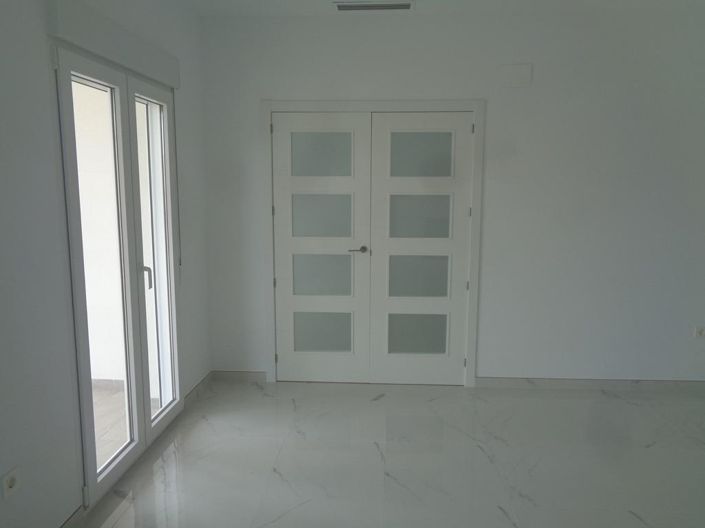 Image No.22-4 Bed Villa for sale