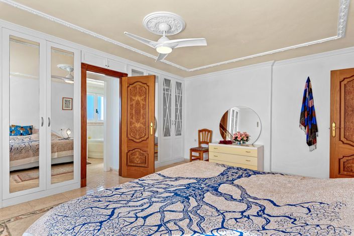 Image No.43-4 Bed Villa for sale