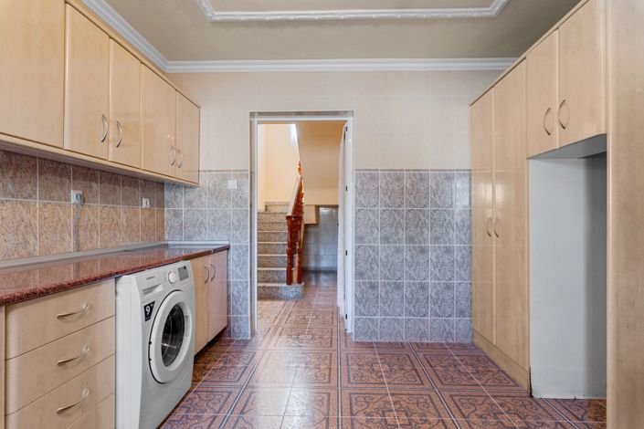 Image No.49-4 Bed Villa for sale