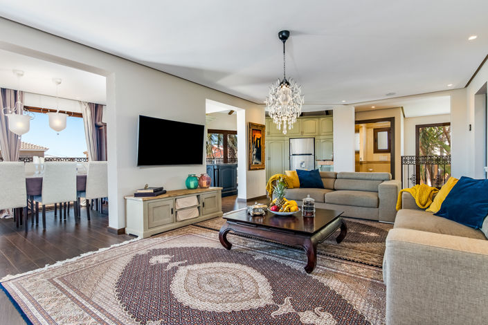 Image No.4-4 Bed Villa for sale