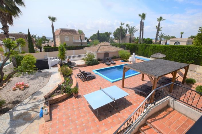 Image No.38-5 Bed Villa for sale