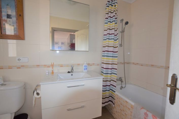 Image No.43-5 Bed Villa for sale