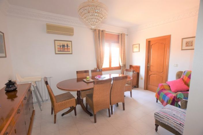 Image No.9-5 Bed Villa for sale