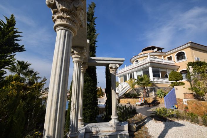 Image No.11-5 Bed Villa for sale