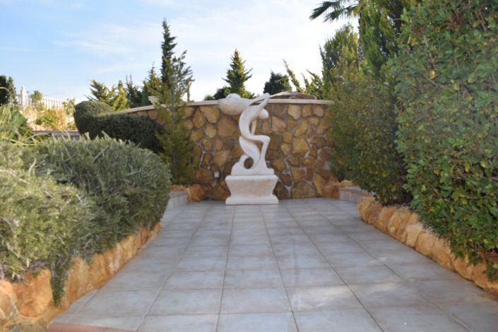 Image No.7-5 Bed Villa for sale