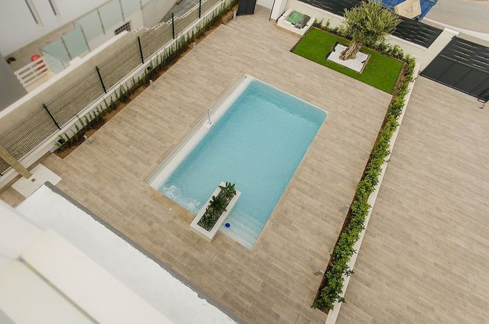 Image No.3-4 Bed Villa for sale