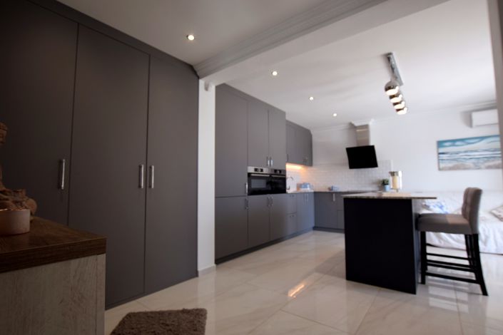 Image No.22-3 Bed Villa for sale