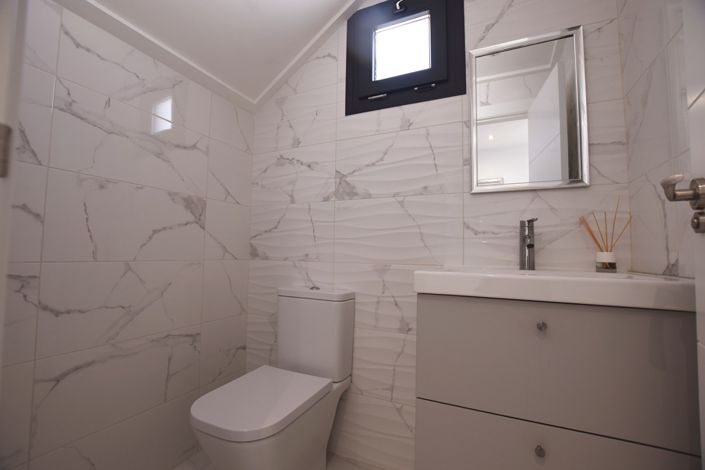 Image No.27-3 Bed Villa for sale