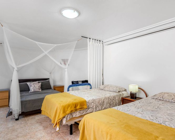 Image No.26-6 Bed Villa for sale