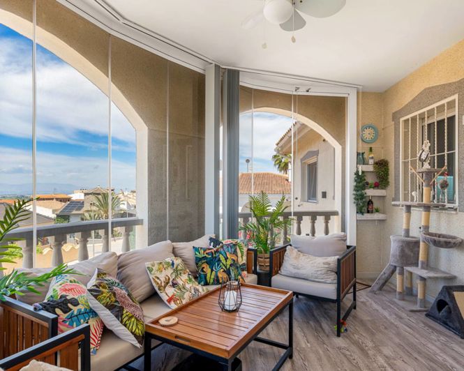 Image No.3-6 Bed Villa for sale