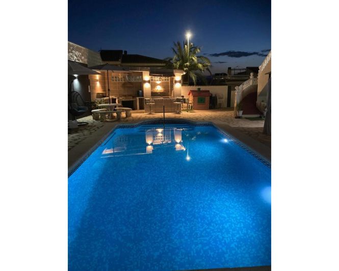 Image No.39-6 Bed Villa for sale