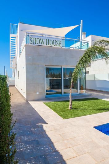 Image No.40-3 Bed Villa for sale