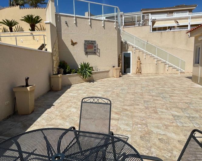 Image No.21-3 Bed Villa for sale