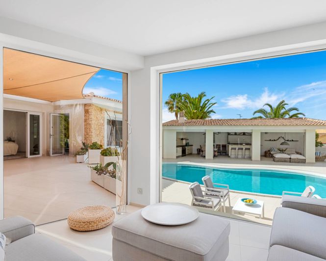 Image No.14-4 Bed Villa for sale