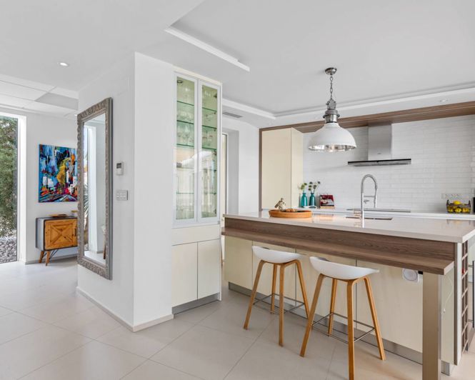 Image No.8-4 Bed Villa for sale