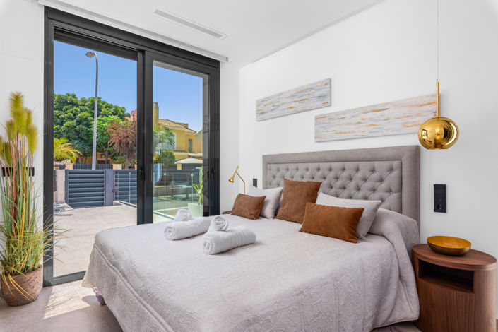 Image No.20-Villa de 4 chambres à vendre à El Campello