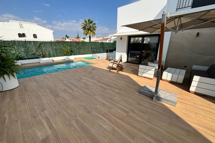 Image No.39-3 Bed Villa for sale