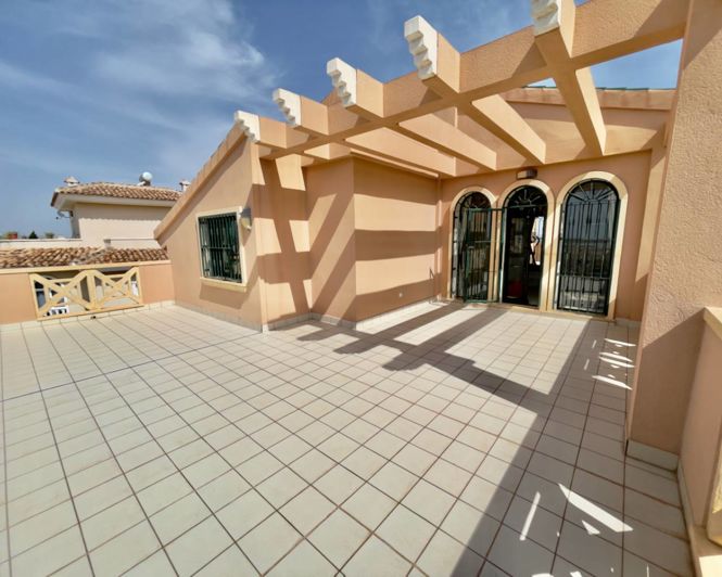 Image No.34-4 Bed Villa for sale