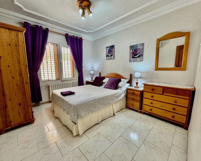 Image No.11-8 Bed Country Property for sale