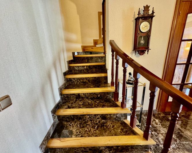 Image No.17-Propriété de pays de 8 chambres à vendre à Castalla