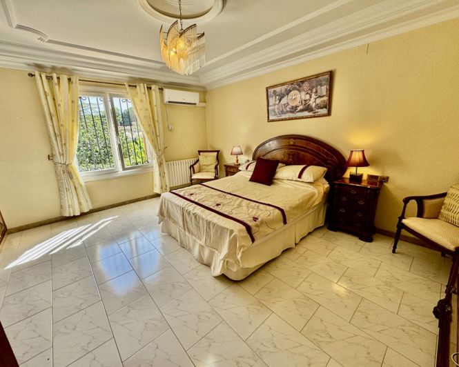 Image No.19-8 Bed Country Property for sale