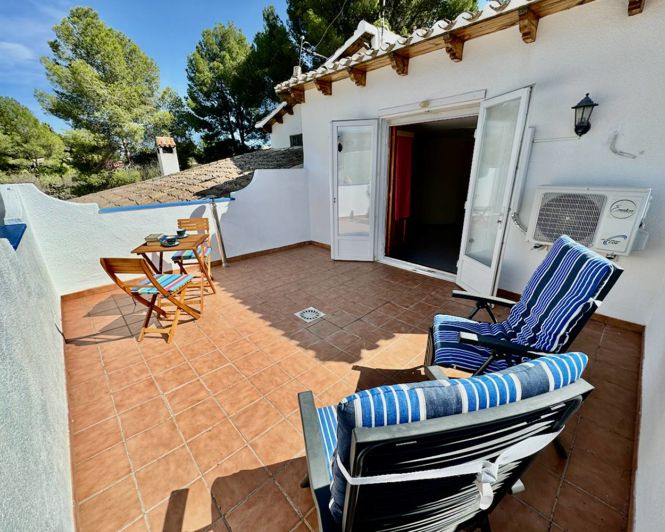 Image No.24-8 Bed Country Property for sale