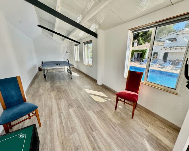 Image No.37-8 Bed Country Property for sale