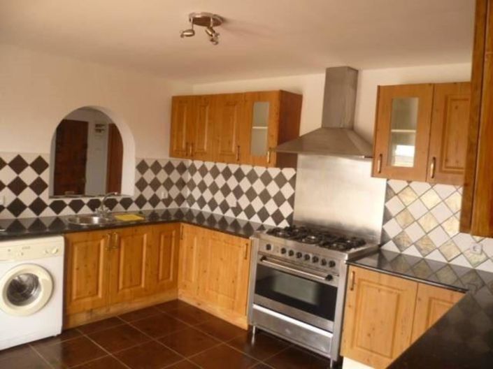 Image No.8-Villa de 4 chambres à vendre à Yecla