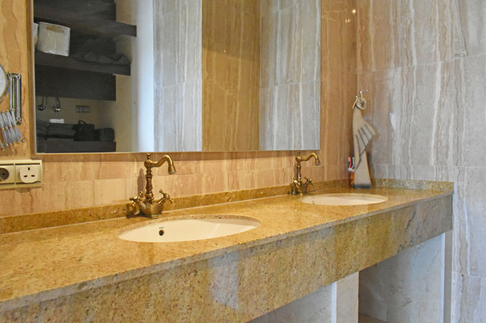 Image No.18-5 Bed Villa for sale