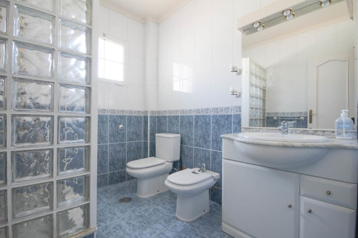 Image No.9-Villa de 5 chambres à vendre à La Zenia