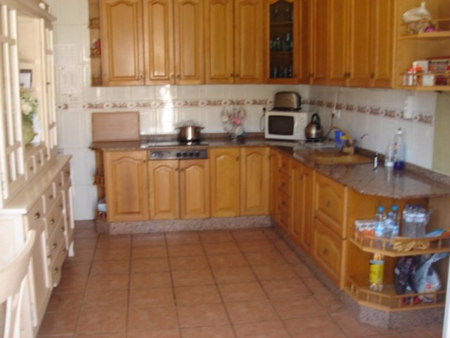 Image No.2-4 Bed Villa for sale