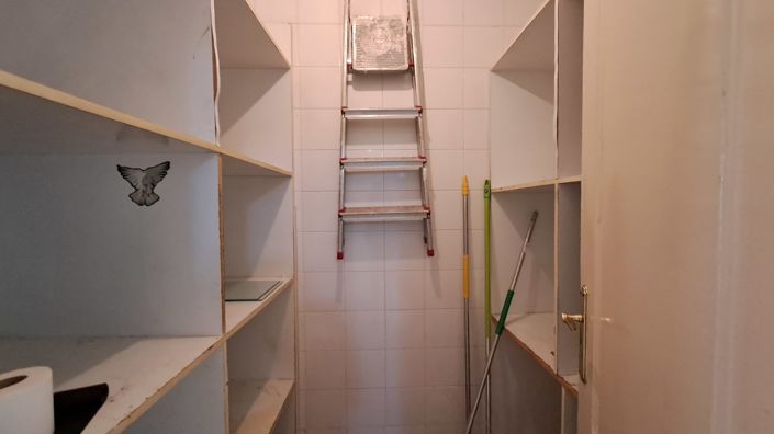 Image No.12-5 Bed Apartment for sale