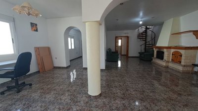 20230710174210xlarge