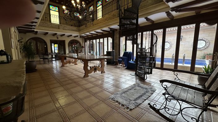 Image No.11-4 Bed Villa for sale