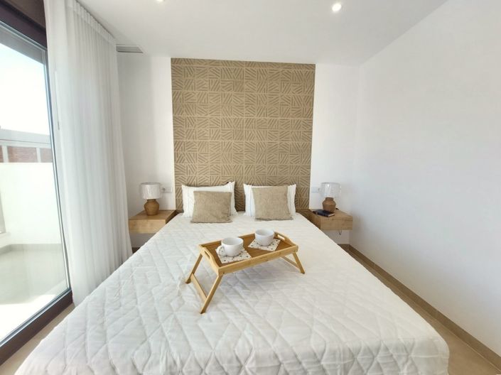 Image No.23-3 Bed Villa for sale