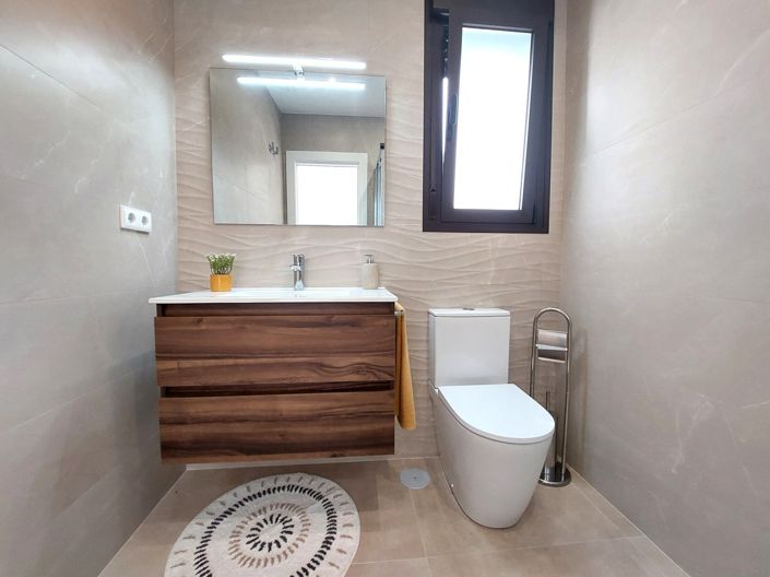 Image No.29-3 Bed Villa for sale