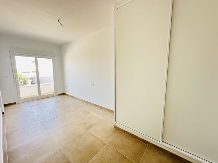 Image No.19-3 Bed Villa for sale