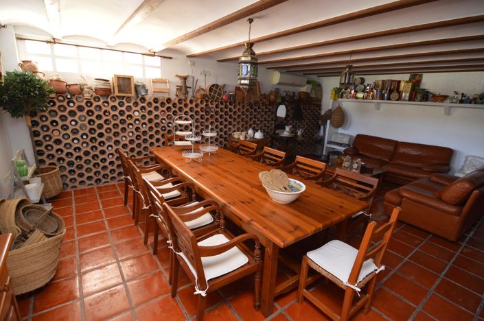 Image No.18-4 Bed Villa for sale