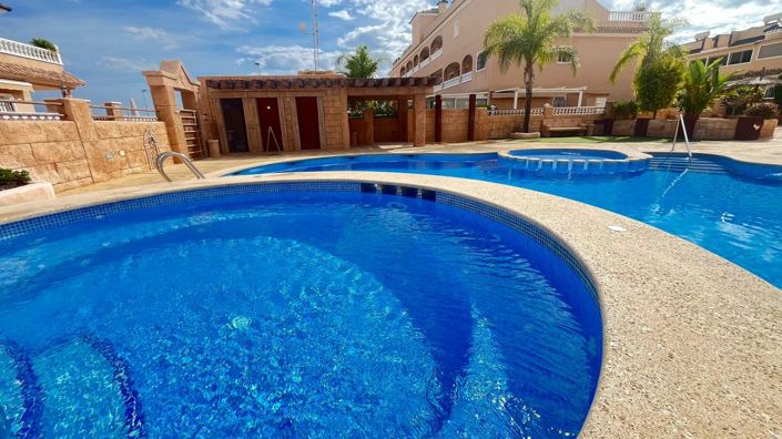 Image No.28-3 Bed Apartment for sale