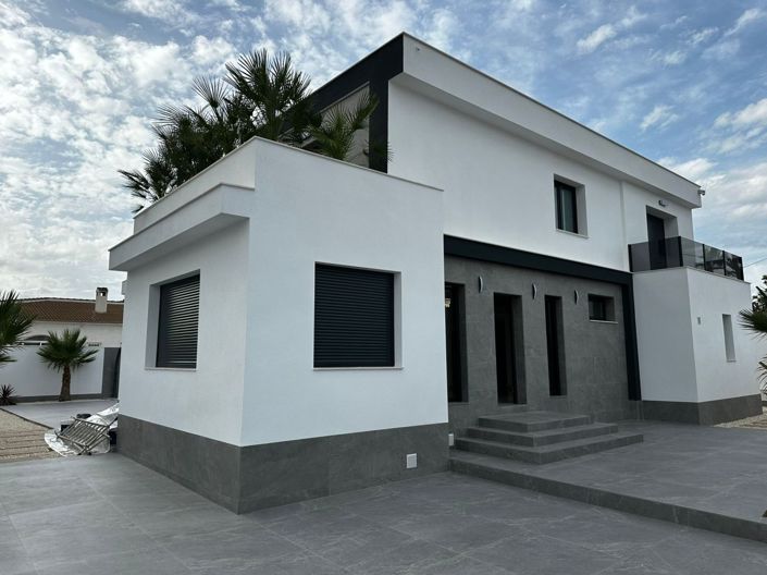 Image No.36-4 Bed Villa for sale
