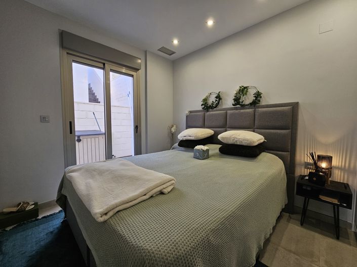 Image No.15-3 Bed Villa for sale