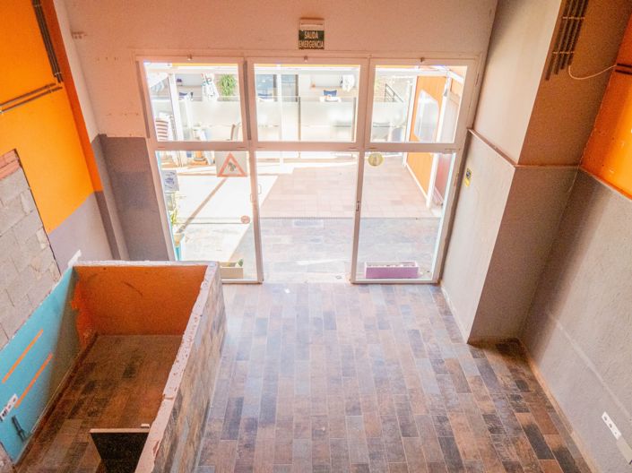 Image No.12-Commercial à vendre à La Finca