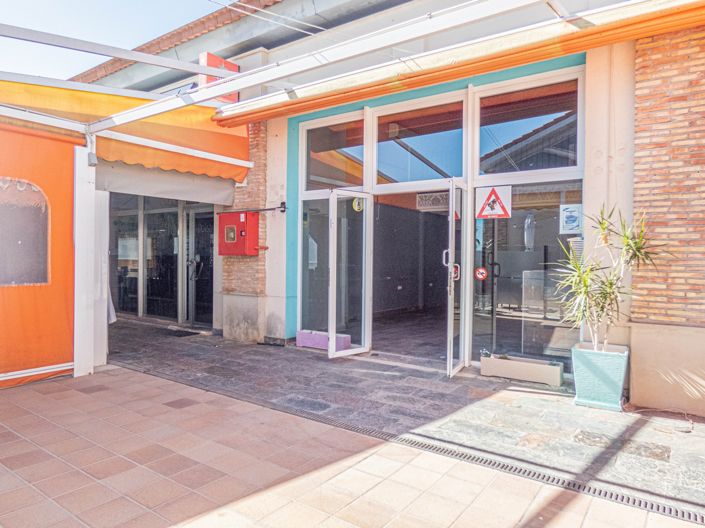 Image No.13-Commercial à vendre à La Finca