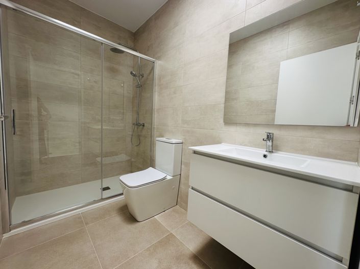 Image No.18-3 Bed Villa for sale