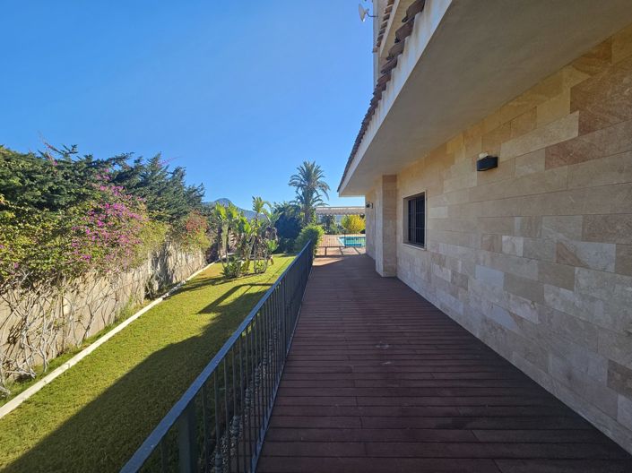 Image No.42-5 Bed Villa for sale