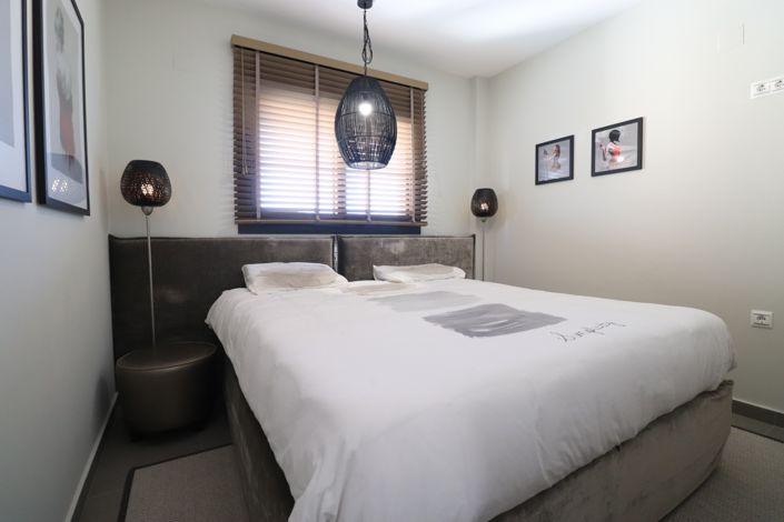 Image No.15-3 Bed Apartment for sale