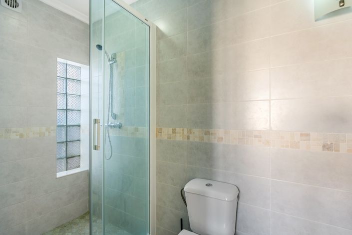 Image No.29-6 Bed Villa for sale